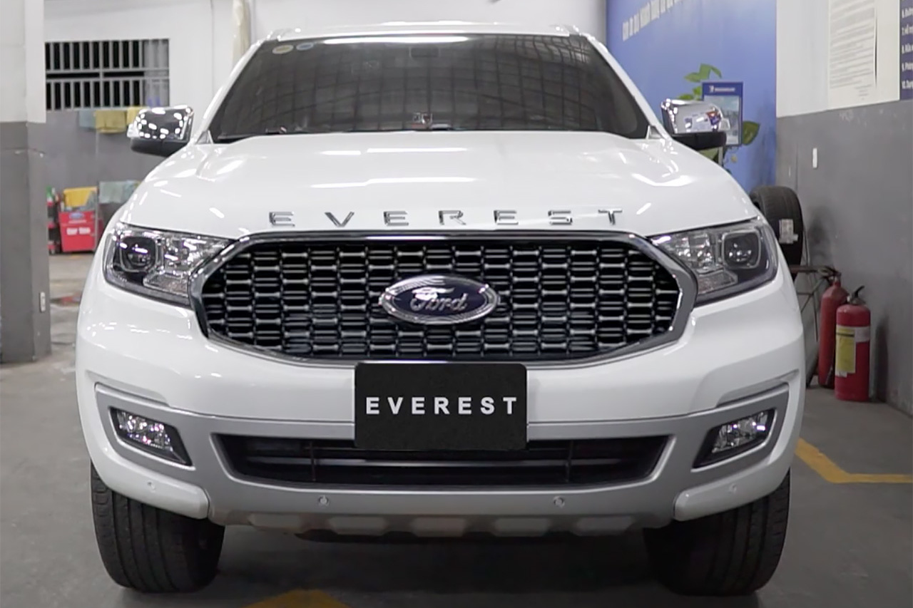 Ford Everest 2021 về đại lý