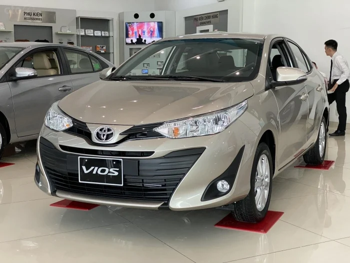 Giá xe Toyota Vios mới nhất tháng 12/2020