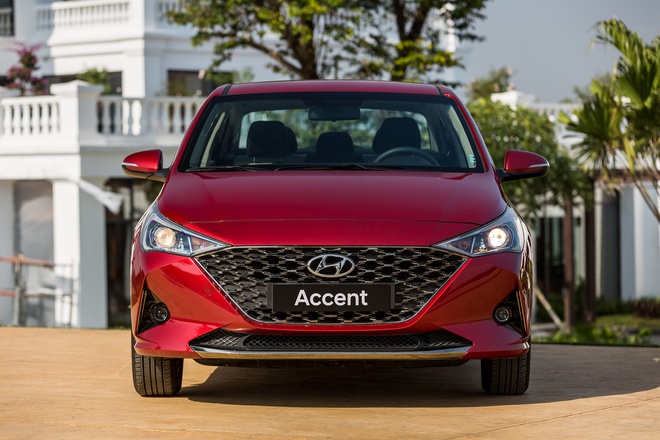 Hyundai Accent 2021 đủ sức hạ gục Toyota Vios