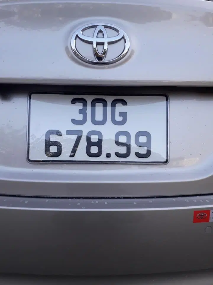Toyota Vios rao bán giá sốc