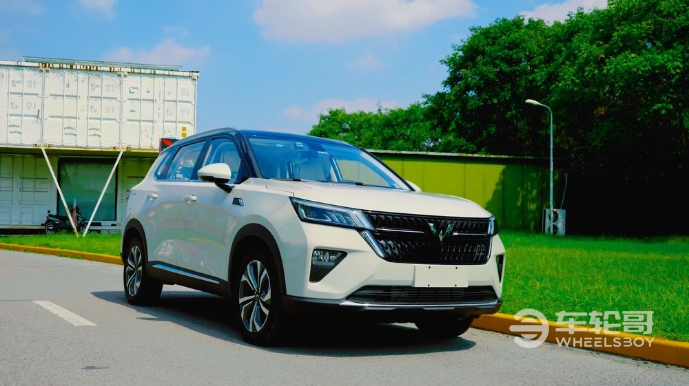 Đánh giá đối thủ mới của Hyundai Tucson: Giá chỉ 245 triệu đồng nhưng liệu có nên mua?