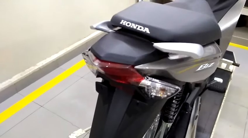 Mẫu xe số mới của Honda về đại lý với giá khó tin: Đẹp xuất sắc, làm 'lu mờ' Honda Wave Alpha