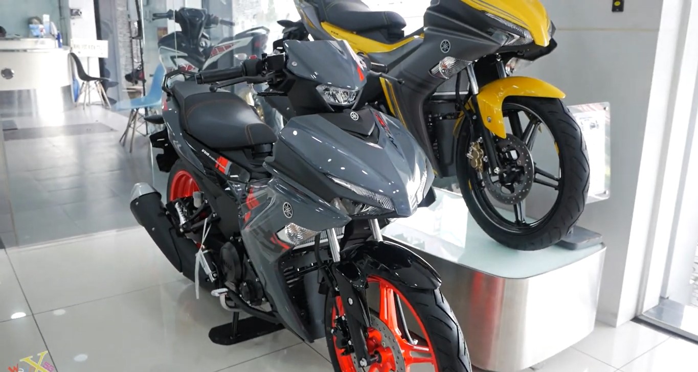 Yamaha Exciter 155 2021 phi&ecirc;n bản mới đẹp h&uacute;t hồn tại đại l&yacute;, gi&aacute; b&aacute;n khiến Winner X 'sửng sốt'