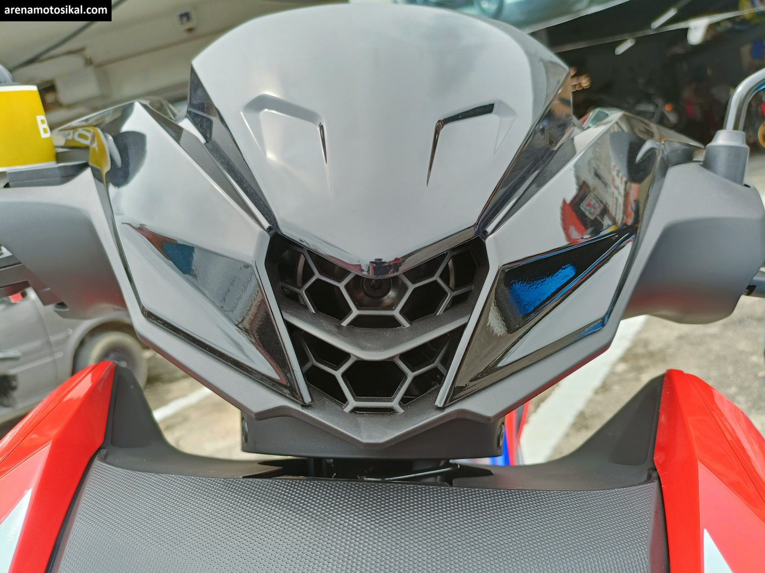 Cận cảnh xe côn tay Honda RS-X 2021 giá 47,6 triệu mới về đại lý: Đẹp không kém Yamaha Exciter 155