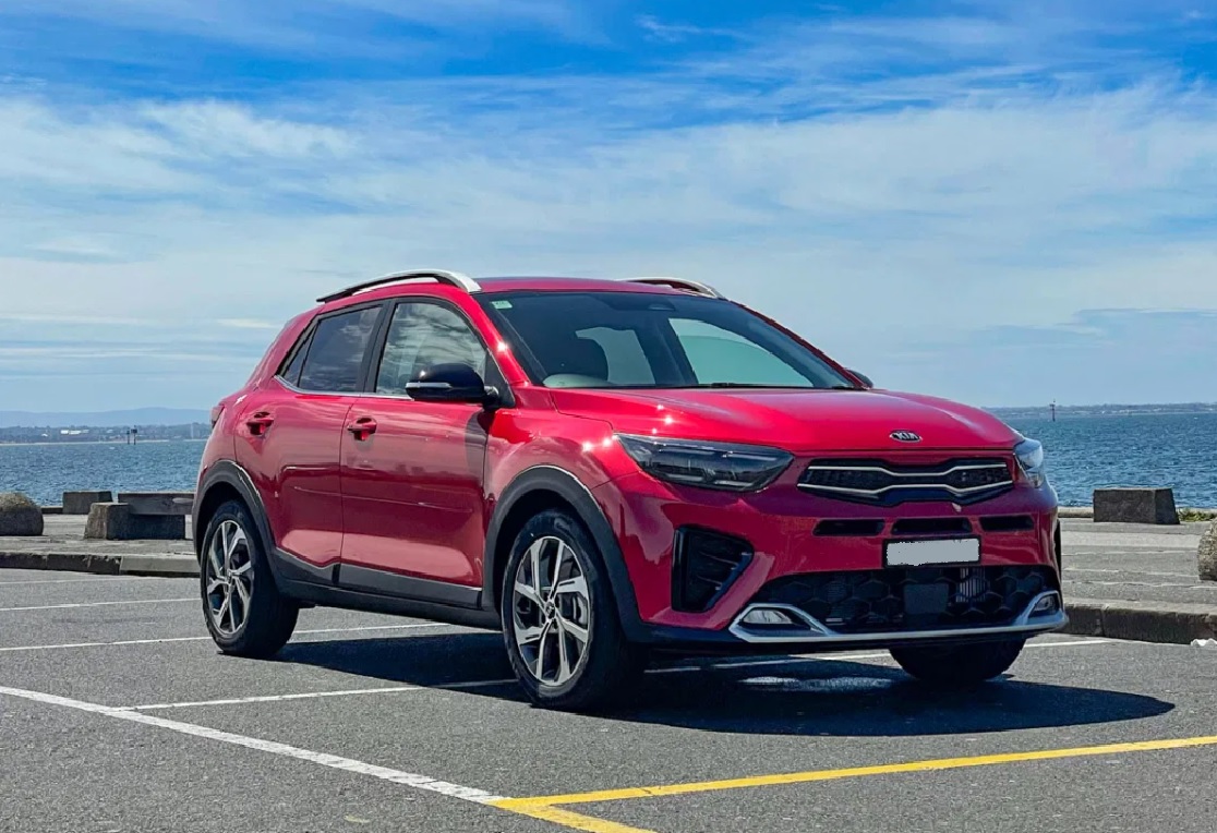 Mẫu xe 'đối đầu' Toyota Corolla Cross ra mắt bản mới với diện mạo miễn ch&ecirc;, gi&aacute; b&aacute;n chỉ 404 triệu