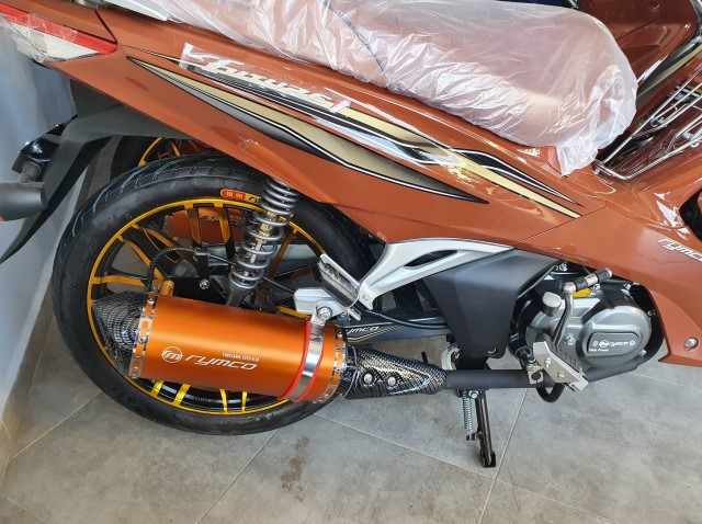 'Bản sao' Honda Future 2021 g&acirc;y sốt tại đại l&yacute; nhờ đẹp m&ecirc; mẩn, gi&aacute; b&aacute;n khiến Wave Alpha 'nghẹt thở'