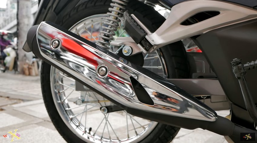 Cận cảnh Honda Future 2022 phiên bản rẻ nhất tại đại lý, đẹp 'trên cơ' Honda Wave Alpha