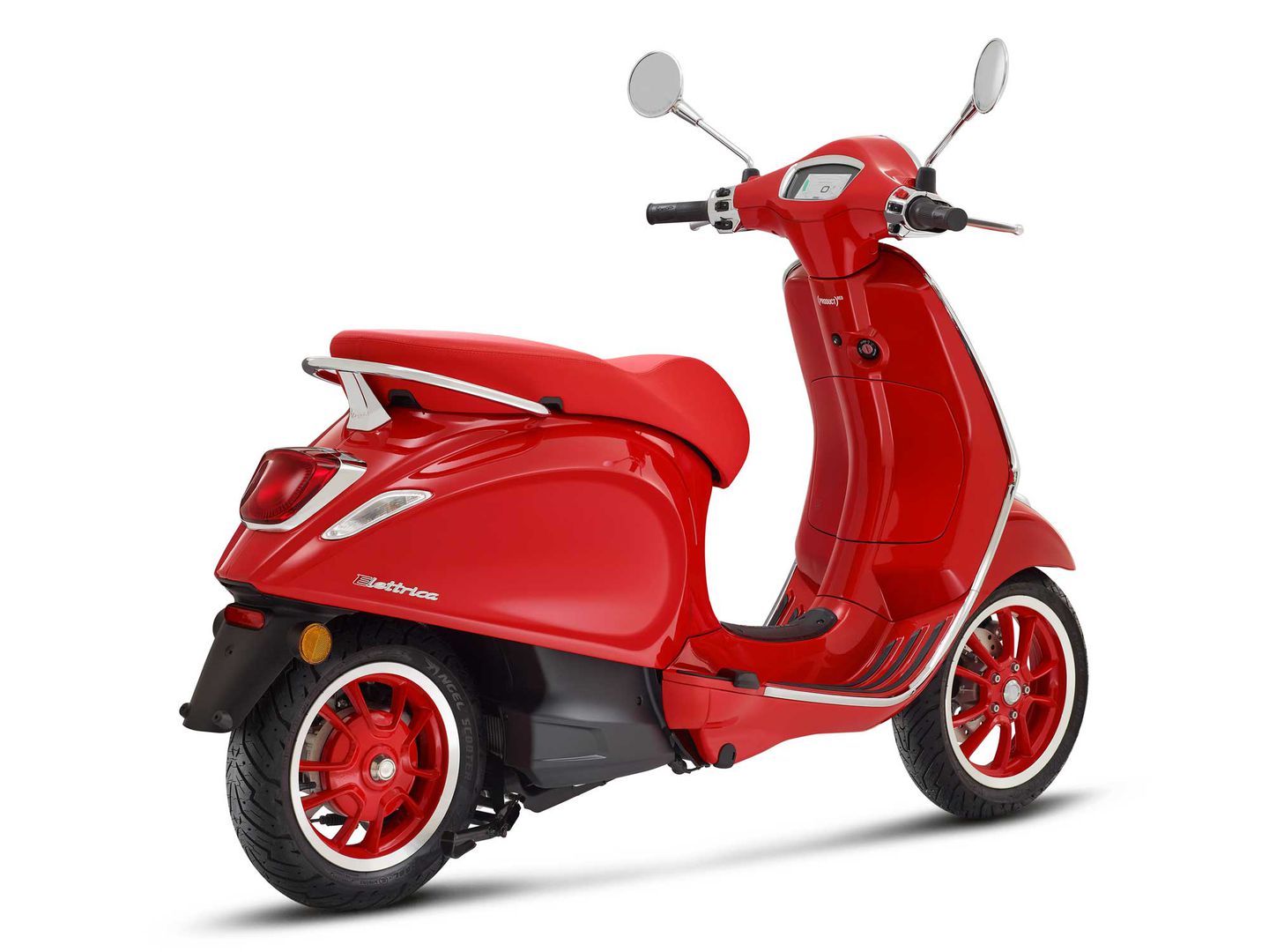 Vespa bất ngờ ra mắt mẫu xe ga đẹp mê mẩn, giá bán khiến Honda SH 'khóc thét'