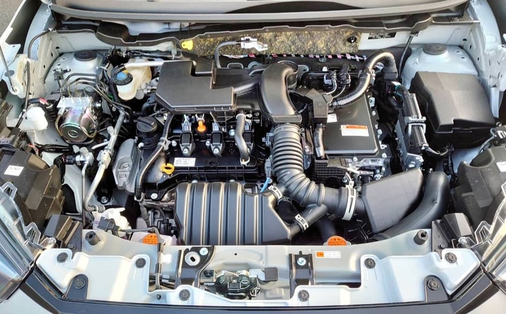 'Đàn em' giá 432 triệu của Toyota Vios về đại lý, cận cảnh thiết kế khiến dân tình phát sốt