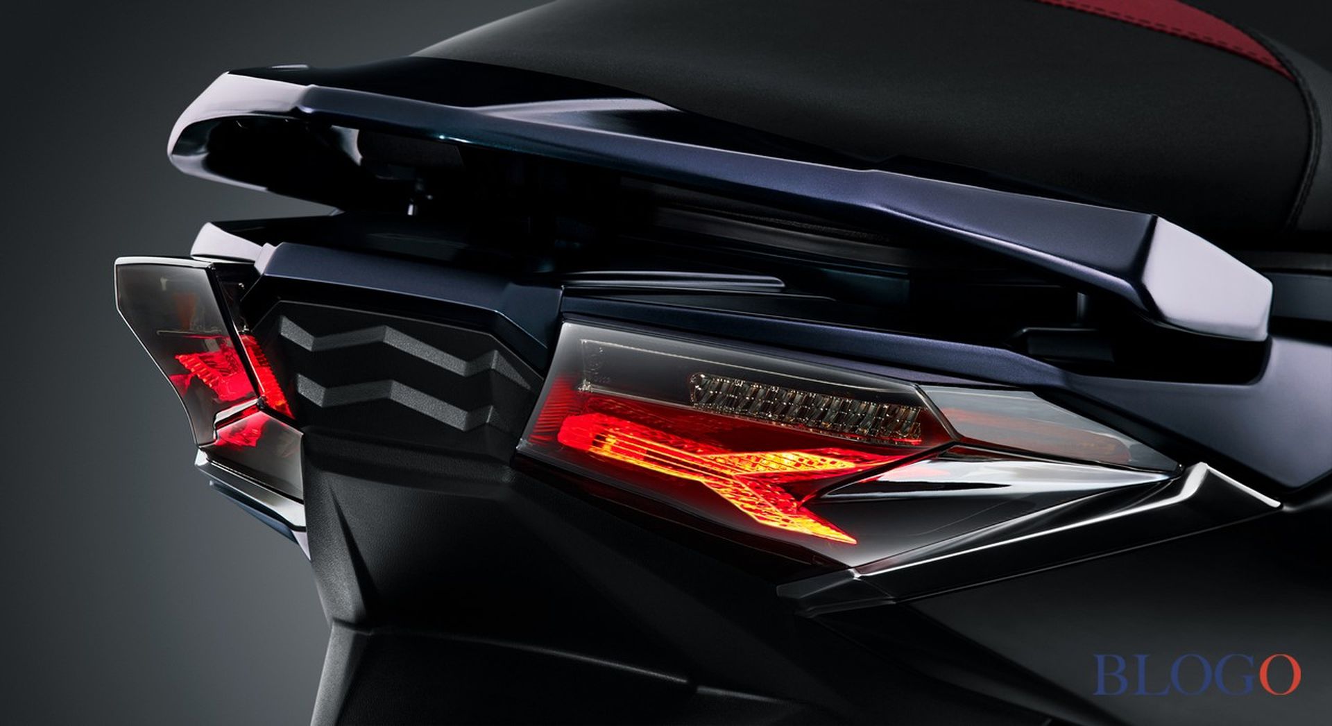 Kh&aacute;ch Việt ph&aacute;t sốt trước mẫu xe ga thể thao mới, thiết kế đẹp lạ lấn &aacute;t Honda Air Blade