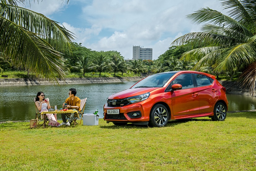 Honda Civic, HR-V và Brio nhận ưu đãi 100% lệ phí trước bạ trong tháng 12/2021