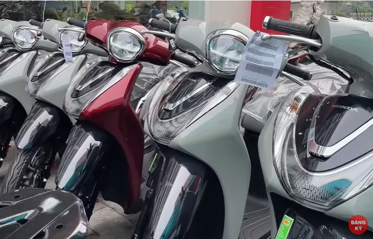 Honda giới thiệu Sh mode 125 cc phiên bản mới thêm màu sắc giá từ 55