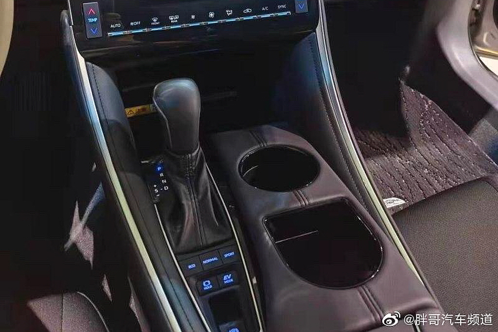 Chi tiết 'đàn em' sắp ra mắt của Toyota Innova: Thiết kế đe dọa 'ngôi vương' của Mitsubishi Xpander