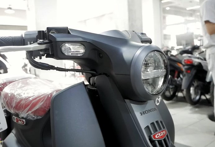 Kh&aacute;ch Việt 'đi&ecirc;n đảo' trước mẫu xe số Honda: Đẹp hơn hẳn đ&agrave;n em Honda Wave Alpha, gi&aacute; b&aacute;n g&acirc;y sốt