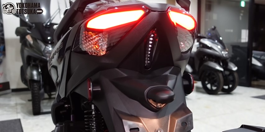 Mẫu xe khiến Honda Air Blade 'thất sủng' vừa về đại l&yacute;, thiết kế thể thao h&uacute;t hồn người d&ugrave;ng