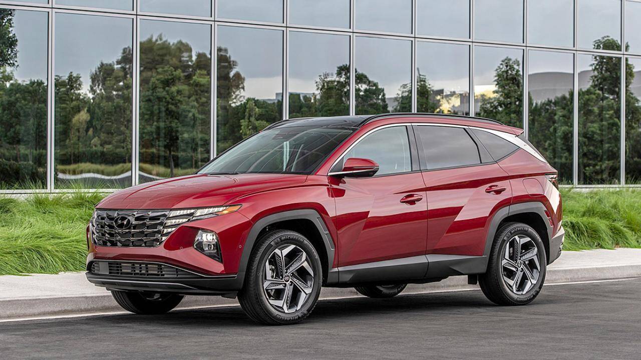 Hyundai Tucson 2022 chính thức ra mắt với giá 825 triệu, sở hữu loạt trang bị 'đe nẹt' Honda CR-V