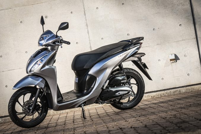 Kẻ hủy diệt Honda SH - Honda Dio 110 2021