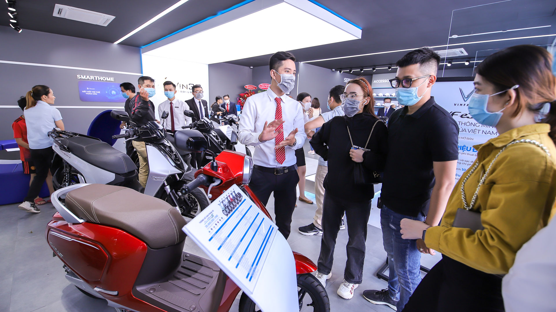 Khai trương 64 showroom xe máy điện VinFast kết hợp với trung tâm trải nghiệm Vin3S trên toàn quốc