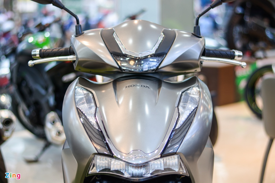 Tin xe hot 29/4: &lsquo;Thần gi&oacute;&rsquo; Yamaha FZ-X ch&iacute;nh thức lộ diện, đối thủ gi&aacute; 50 triệu của Honda Air Blade