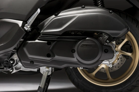 'T&acirc;n binh' của Yamaha về đại l&yacute; trong th&aacute;ng 6, gi&aacute; b&aacute;n v&agrave; thiết kế khiến Honda Air Blade 'rơi lệ'