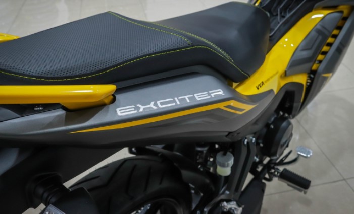 Tín đồ côn tay phát cuồng với Yamaha Exciter 155 2021 bản giới hạn, đẹp mãn nhãn tại đại lý