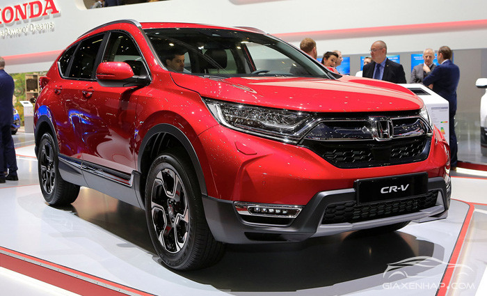 Honda CR-V tiếp tục giảm giá 150 triệu đồng, 'món hời' của khách Việt trong tháng 7