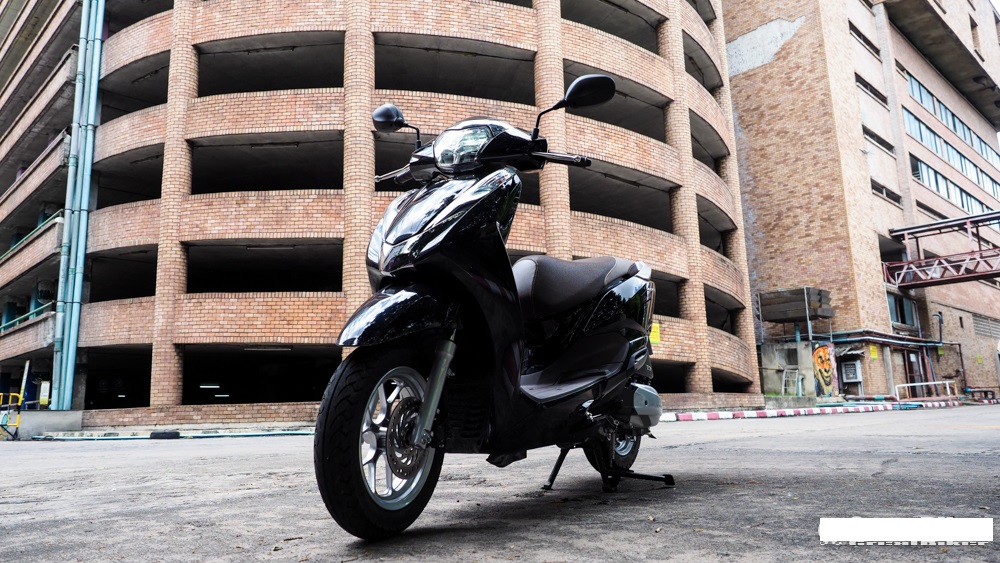 D&acirc;n t&igrave;nh ph&aacute;t cuồng với đ&agrave;n em của Honda SH Mode: Thiết kế sang chảnh, gi&aacute; chưa đến 40 triệu đồng