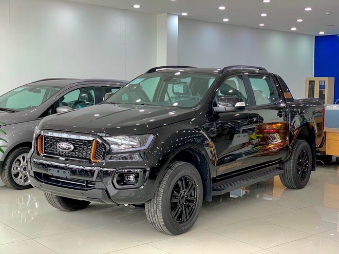 Ford Ranger 2021 bản lắp r&aacute;p nhận ưu đ&atilde;i hấp dẫn tại đại l&yacute;, c&oacute; mức giảm gi&aacute; l&ecirc;n tới 60 triệu đồng