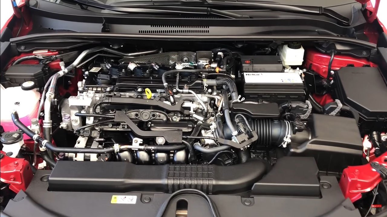 Toyota Corolla Altis 2022 bản thể thao về đại l&yacute; với gi&aacute; 457 triệu, diện mạo đẹp lấn &aacute;t Kia Cerato