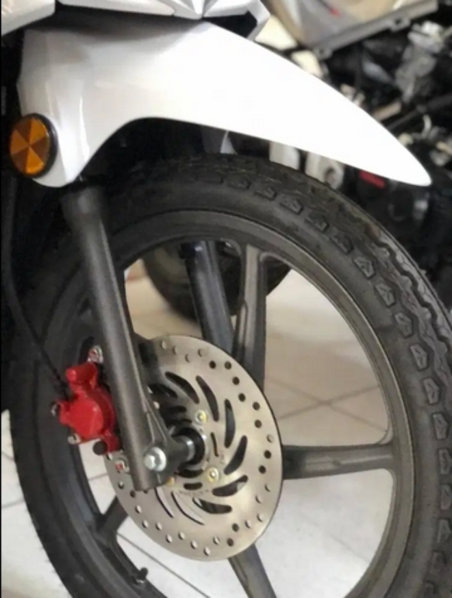 Kh&aacute;ch Việt bấn loạn trước mẫu xe số 'thế ch&acirc;n' Honda Wave Alpha, về đại l&yacute; với mức gi&aacute; cạnh tranh