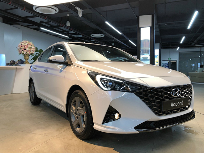 Hyundai Accent 2021 tiếp tục giảm sốc h&agrave;ng chục triệu đồng, mức gi&aacute; mới 'đe nẹt' Toyota Vios