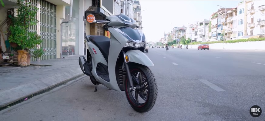 Honda SH 350i ch&iacute;nh thức mở b&aacute;n tại đại l&yacute;, gi&aacute; xe liệu c&oacute; ch&ecirc;nh cao như lời đồn?