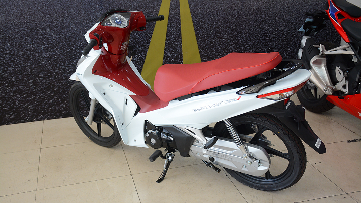 Mẫu xe số Honda Wave 125i 2022 bất ngờ về đại lý Việt, có gì đặc biệt mà giá bán đắt ngang Honda SH?