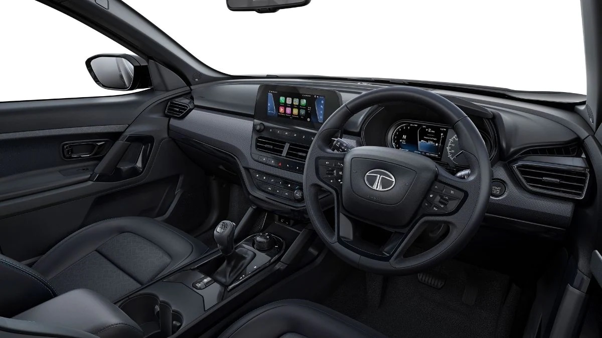Đối thủ Toyota Fortuner ra mắt phiên bản mới với giá 583 triệu, trang bị và công nghệ vượt tầm giá
