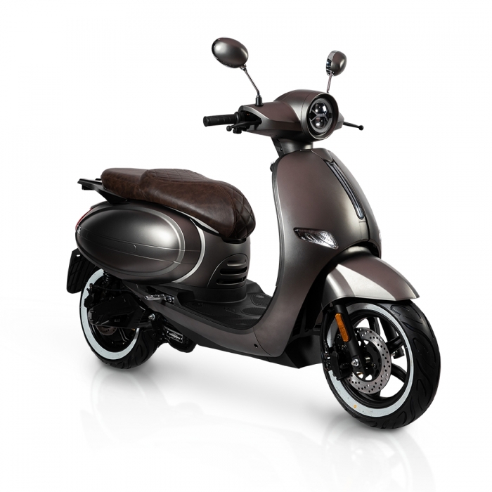 Tin xe trưa 3/3: Mẫu MPV đắt hàng hơn Mitsubishi Xpander ra mắt bản mới, trang bị đứng đầu phân khúc