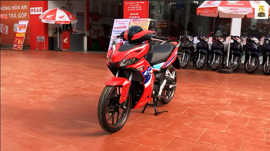 Giá xe Honda Winner X 2022 lao dốc, giảm mạnh khiến các tín đồ côn tay Việt nô nức đặt mua