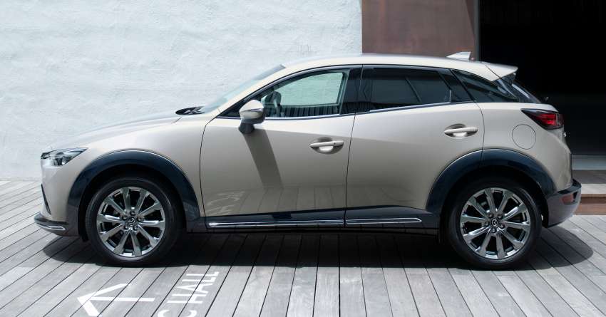 Mazda CX-3 2022 ra mắt với trang bị hàng đầu phân khúc, giá khó cưỡng khiến Honda HR-V 2022 e ngại 