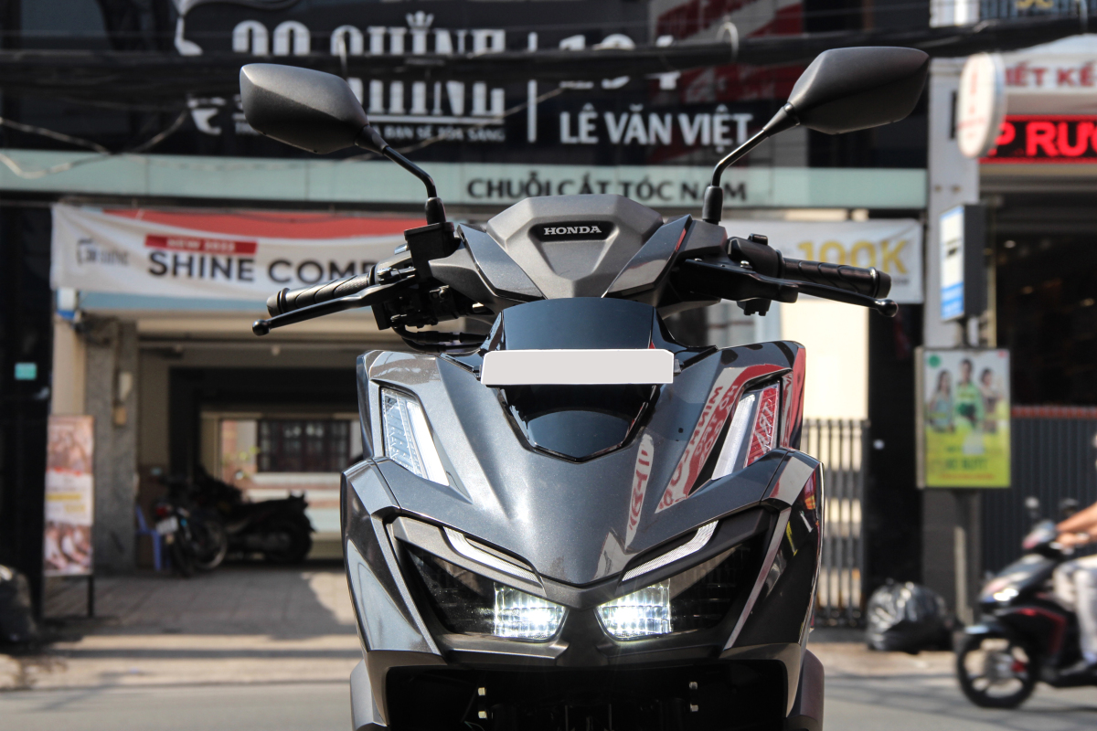 Mẫu xe Honda đẹp lấn &aacute;t Honda SH c&oacute; gi&aacute; chưa đến 64 triệu tại đại l&yacute;, trang bị chiều l&ograve;ng kh&aacute;ch Việt