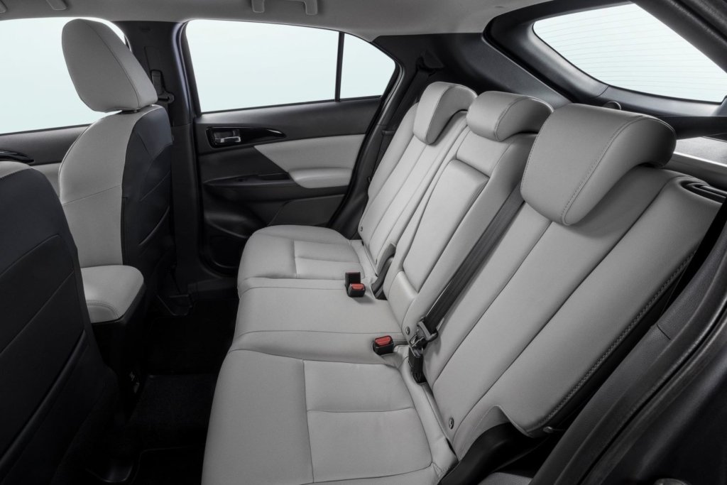 Đối thủ mới của Honda CR-V mở bán với giá 699 triệu đồng, thiết kế và trang bị gây xôn xao