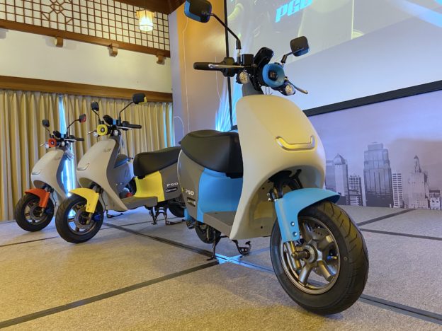 Mẫu xe ga giá 46 triệu hút khách với diện mạo bắt mắt, đẹp không kém cạnh Honda Vision 2021