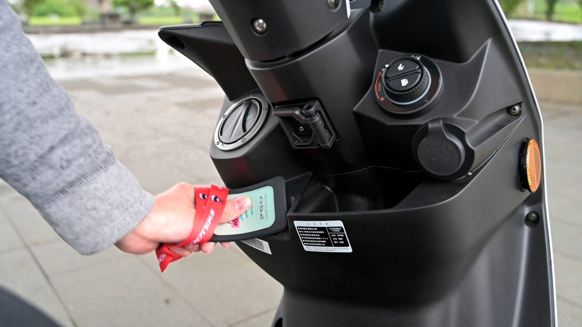 Mẫu xe ga giá 18 triệu gây sốt dù mới ra mắt, trang bị và công nghệ vượt xa Honda Vision 2021