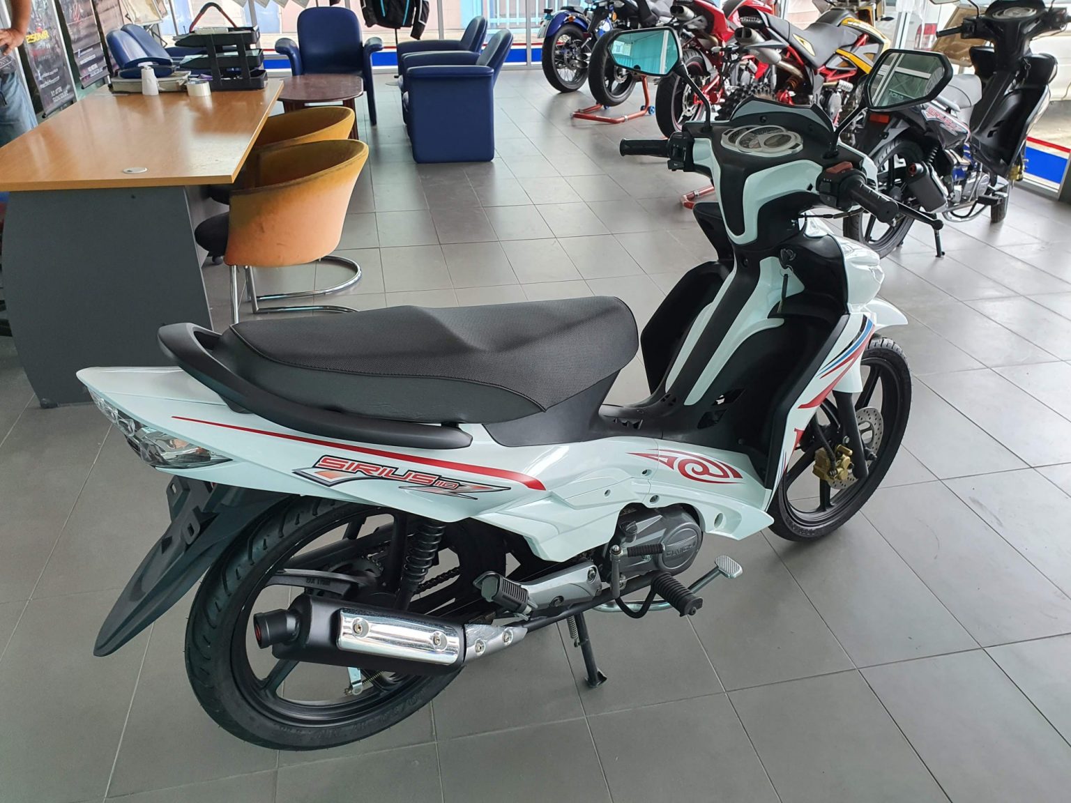 Cận cảnh mẫu xe số thể thao đang g&acirc;y sốt, thiết kế v&agrave; trang bị 'g&acirc;y kh&oacute; dễ' cho Honda Wave Alpha