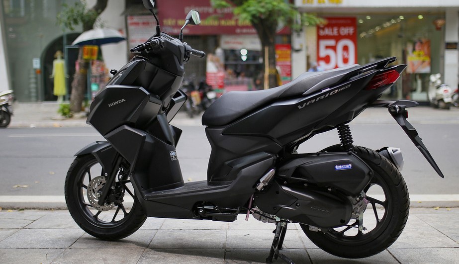Giá xe Honda Vario 160 hạ nhiệt, giảm xuống mức hấp dẫn đến khó tin nhằm 'chèo kéo' khách Việt