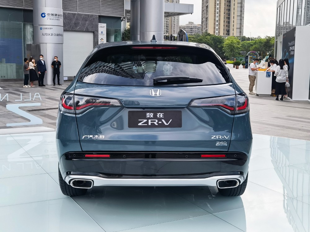 Toyota Corolla Cross 'đi&ecirc;u đứng' trước đối thủ mới: 'Đ&agrave;n em' của Honda CR-V, thiết kế đẹp kh&oacute; cưỡng