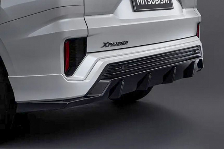 Mitsubishi Xpander 2022 có thêm gói nâng cấp ngoại thất cực hầm hố, mức giá gây bất ngờ