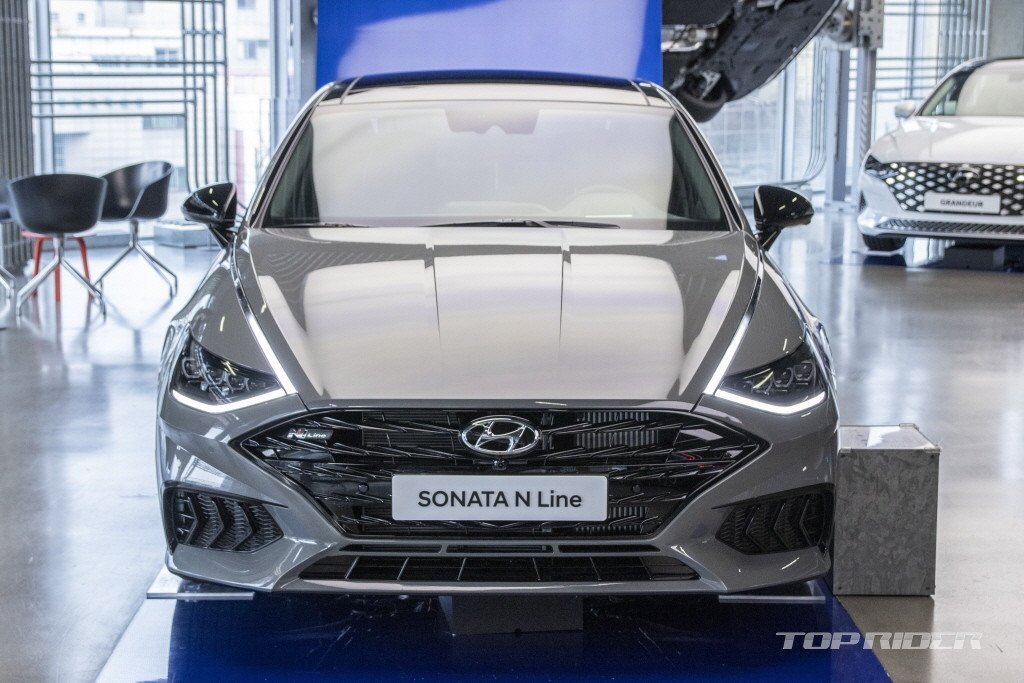Hyundai ra mắt mẫu xe gi&aacute; 463 triệu mới: Diện mạo xứng tầm xe sang, liệu c&oacute; cơ hội về Việt Nam?