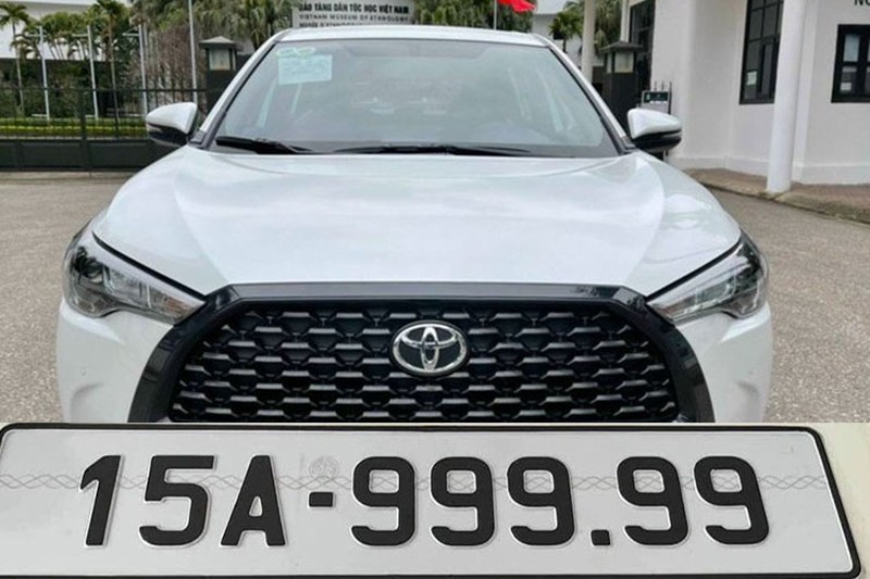 Toyota Corolla Cross 2022 đội giá bán vài trăm triệu vì lí do này, CĐM cảm thán: 'Chủ xe số hưởng'