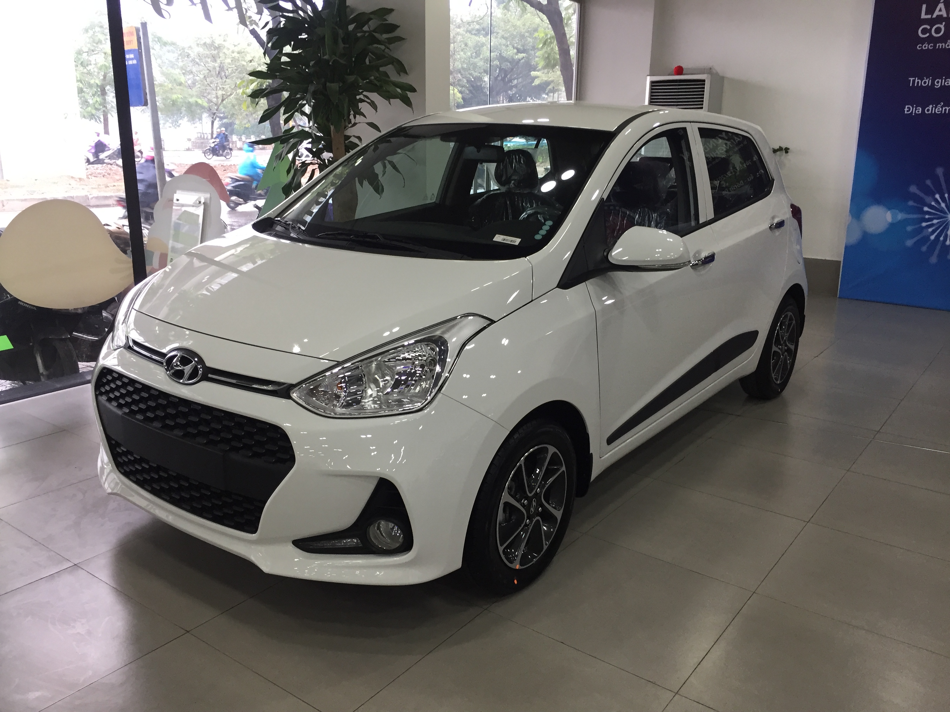 Hyundai Grand i10 giảm giá