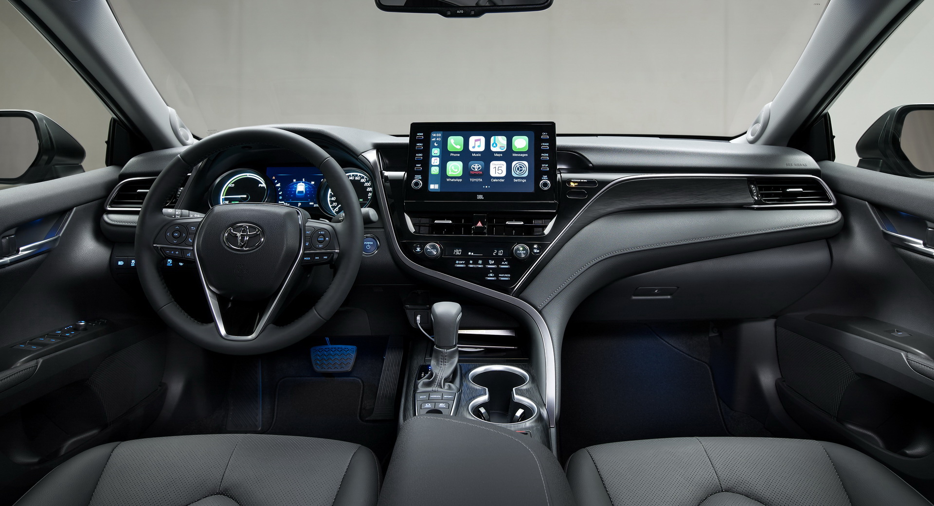 Toyota Camry Hybrid 2021 chính thức trình làng: Thiết kế đẳng cấp, trang bị siêu đỉnh cao ảnh 2