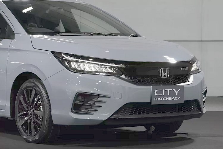 Honda City hatchback 2021 lộ điểm đặc biệt khiến dân tình ‘bấn loạn’, quyết ‘lấn lướt’ Toyota Yaris ảnh 1